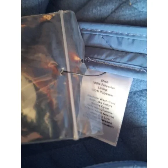 New TALBOTS Sleeveless Quilted Vest Sz L Blue Button Front NWT $89 - Picture 8 of 10